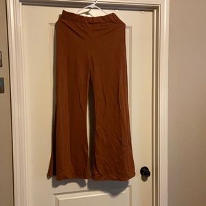 Super cute and trendy flare pants!